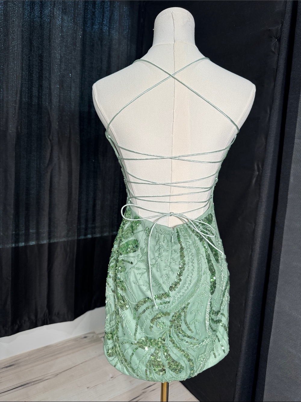 Sequin-Embellished Mint Green Mini Dress with Spaghetti Straps - Picture 4 of 4